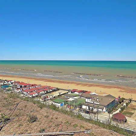 Ristorante Miramare ペザロ