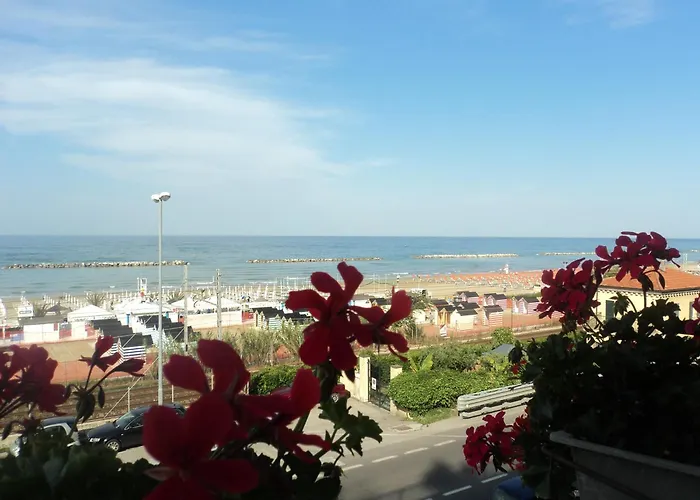 Hotel Ristorante Miramare 2*