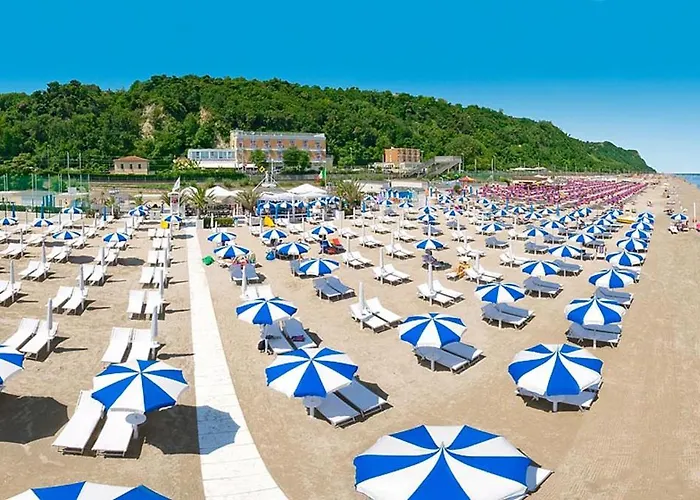 Hotel Ristorante Miramare 2*