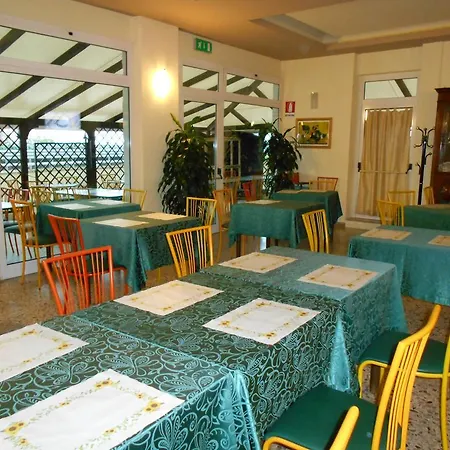 Miramare 2*