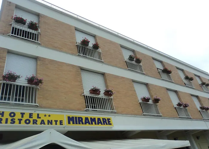 Hotel Ristorante Miramare 2*